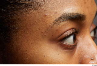 HD Face skin Calneshia Mason eye eyebrow pores skin texture…